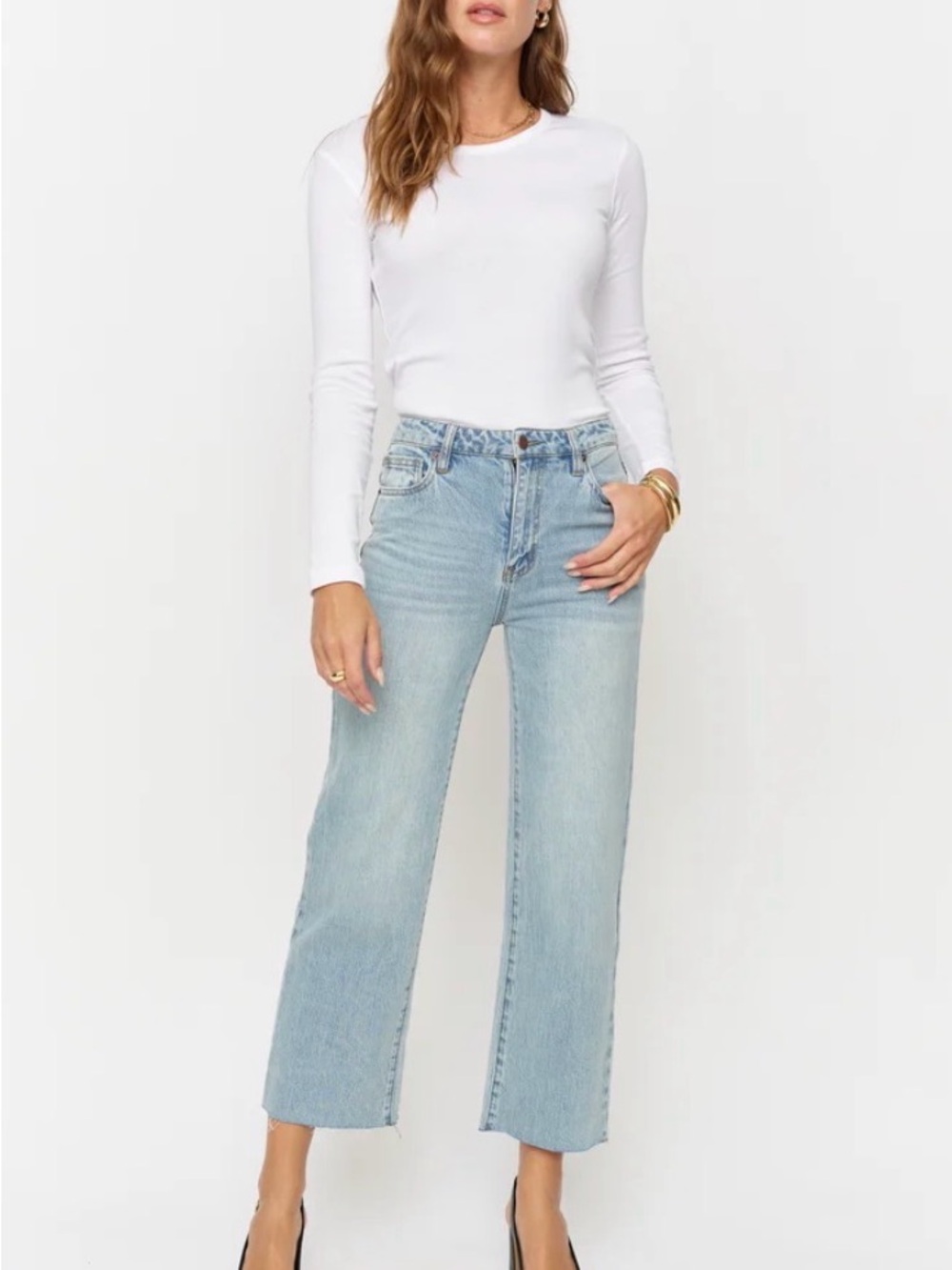 Oliver Logan Aberdeen Wide Leg Crop Size 27 Light Indigo Worn